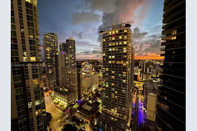 1050 Brickell Ave #3216, Miami, FL 33131 - Photo 8