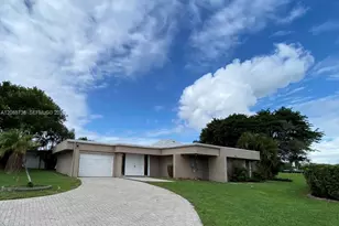 6105 Royal Poinciana Ln, Tamarac, FL 33319 - Photo 1