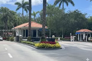 3600 Mystic Pointe Dr, Aventura, FL 33180 - Photo 32