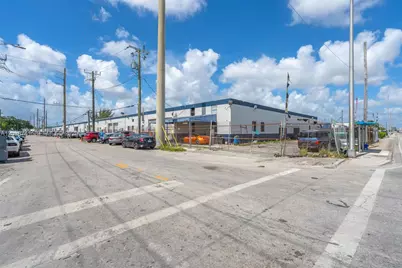 3500 NW 54th St #5210, Miami, FL 33142 - Photo 2