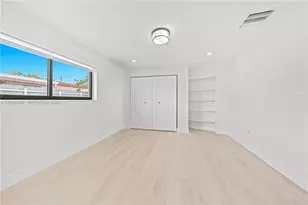11300 SW 43rd St, Miami, FL 33165 - Photo 14