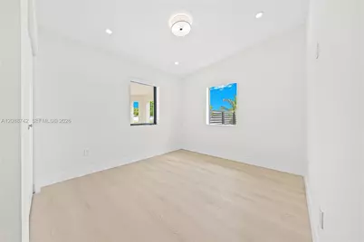 11300 SW 43rd St, Miami, FL 33165 - Photo 10
