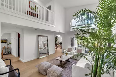 5380 NW 113th Pl, Doral, FL 33178 - Photo 4
