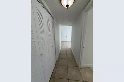 7425 SW 152nd Ave #11-106, Miami, FL 33193 - Photo 10