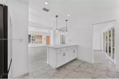 12140 NE Miami Ct, North Miami, FL 33161 - Photo 12