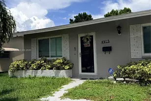 4913 NW 52nd St, Tamarac, FL 33319 - Photo 1