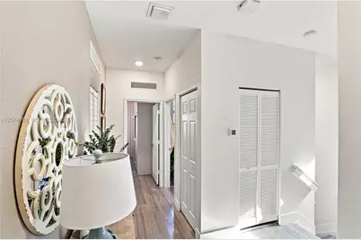 3440 W 110th St, Hialeah, FL 33018 - Photo 40