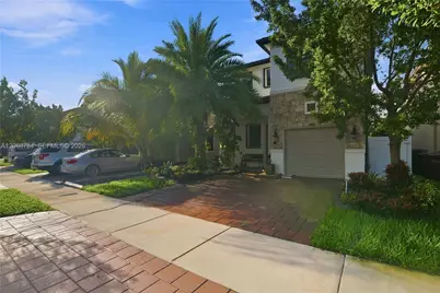 3440 W 110th St, Hialeah, FL 33018 - Photo 10