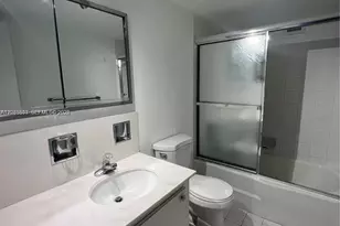 5161 Collins Ave, Miami Beach, FL 33140 - Photo 12