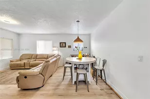 110 NE 9th Ct, Homestead, FL 33030 - Photo 6