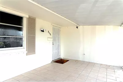 8481 NW 11th St, Pembroke Pines, FL 33024 - Photo 4
