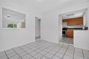 500 NW 107th Ave, Miami, FL 33172 - Photo 12