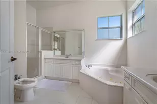 16637 SW 81st Terrace, Miami, FL 33193 - Photo 24