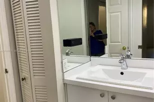 10625 SW 112th Ave, Miami, FL 33176 - Photo 6