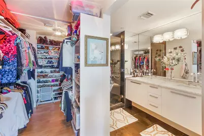 900 Biscayne Blvd #1109, Miami, FL 33132 - Photo 12