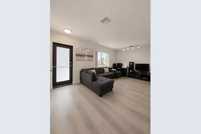 8260 SW 27th Ter, Miami, FL 33155 - Photo 2