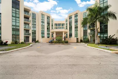 2075 SW 122nd Ave #130, Miami, FL 33175 - Photo 1