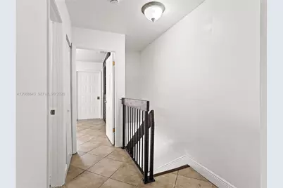 560 NW 82nd Pl #306, Miami, FL 33126 - Photo 18