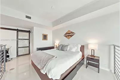 60 SW 13th St #3204, Miami, FL 33130 - Photo 8