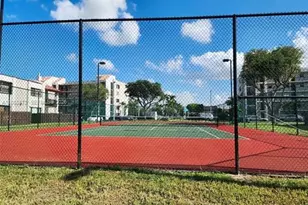 10115 NW 9th St Cir, Miami, FL 33172 - Photo 18