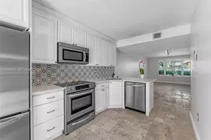 7871 SW 102nd Ln, Miami, FL 33156 - Photo 4
