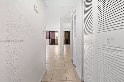10500 SW 108th Ave #B211, Miami, FL 33176 - Photo 12