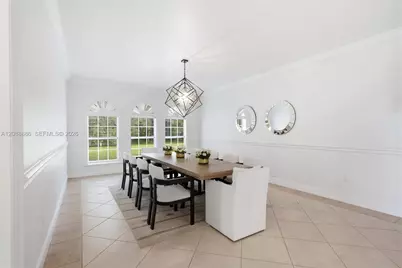 17920 SW 154th St, Miami, FL 33187 - Photo 6