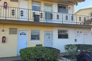 2940 NE 203rd St, Aventura, FL 33180 - Photo 24