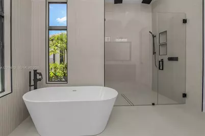 14318 Charthouse, Naples, FL 34114 - Photo 12