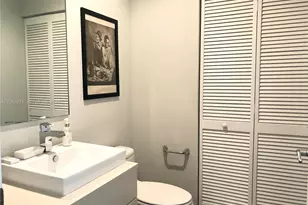 2100 Park Ave, Miami Beach, FL 33139 - Photo 10