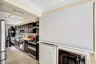 403 Dunwoody Ln, Hollywood, FL 33021 - Photo 36