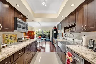 403 Dunwoody Ln, Hollywood, FL 33021 - Photo 12