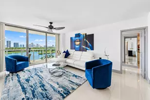 3675 N Country Club Dr, Aventura, FL 33180 - Photo 10