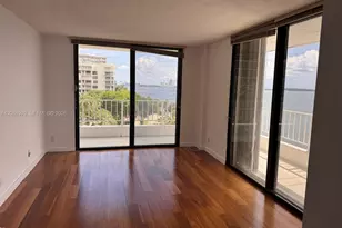 200 SE 15th Rd, Miami, FL 33129 - Photo 16