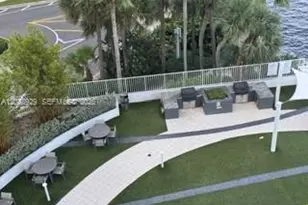 200 SE 15th Rd, Miami, FL 33129 - Photo 24