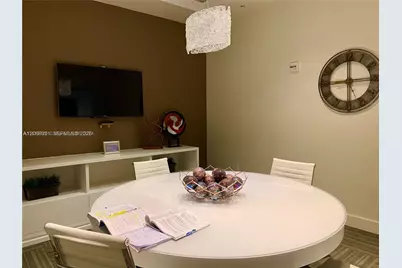 999 SW 1st Ave #3206, Miami, FL 33130 - Photo 22