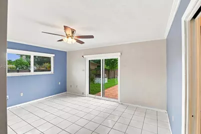 10120 SW 128th St, Miami, FL 33176 - Photo 32