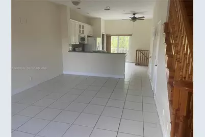 2447 NE 14th St #510, Pompano Beach, FL 33062 - Photo 4
