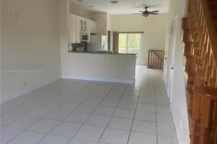 2447 NE 14th St, Pompano Beach, FL 33062 - Photo 4