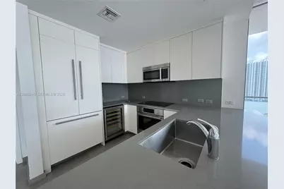 88 SW 7th St #1711, Miami, FL 33130 - Photo 20