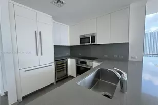 88 SW 7th St, Miami, FL 33130 - Photo 20