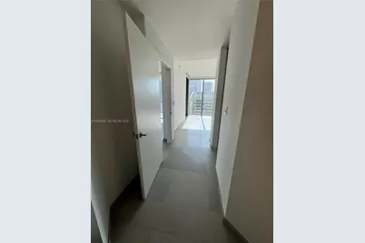 88 SW 7th St #1711, Miami, FL 33130 - Photo 14