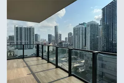 88 SW 7th St #1711, Miami, FL 33130 - Photo 8
