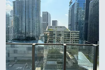 88 SW 7th St #1711, Miami, FL 33130 - Photo 4