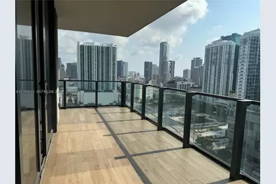 88 SW 7th St #1711, Miami, FL 33130 - Photo 10