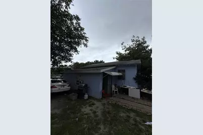 7822 NE Miami Ct, Miami, FL 33138 - Photo 2