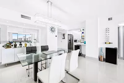 3675 N Country Club Dr #1006, Aventura, FL 33180 - Photo 8