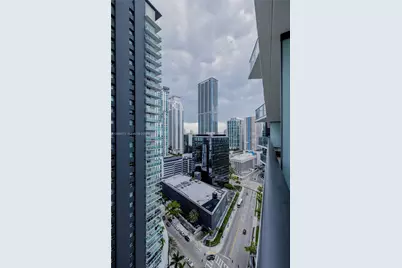 1300 S Miami Ave #2210, Miami, FL 33130 - Photo 30