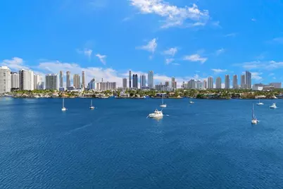 17111 Biscayne Blvd #2210, North Miami Beach, FL 33160 - Photo 10