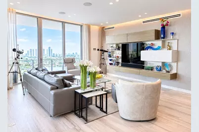 17111 Biscayne Blvd #2210, North Miami Beach, FL 33160 - Photo 4